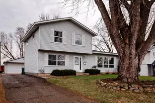 834 13th Ave SE, Rochester, MN 55904 - Photo 2