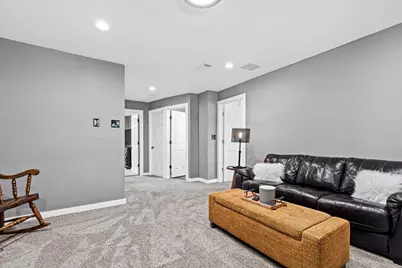 6881 Redwing Lane, Chanhassen, MN 55317 - Photo 18