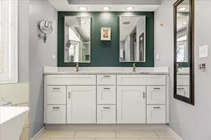 4317 Oak Ridge Ct, Vadnais Heights, MN 55127 - Photo 36