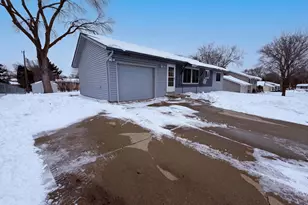 8183 Henslowe Ave S, Cottage Grove, MN 55016 - Photo 6