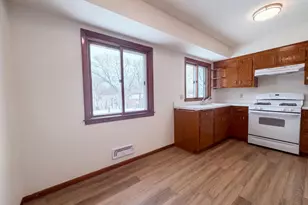 8183 Henslowe Ave S, Cottage Grove, MN 55016 - Photo 2