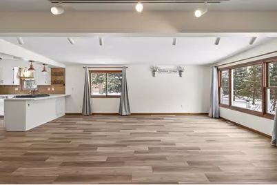 1612 Goodview Avenue N, Oakdale, MN 55128 - Photo 6