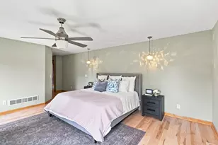 3635 Chelmsford Rd NE, Saint Anthony, MN 55418 - Photo 20