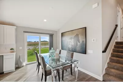 10860 Henslowe Avenue S, Cottage Grove, MN 55016 - Photo 4