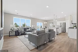 672 47th Ave NE, Saint Cloud, MN 56304 - Photo 4