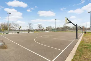 2427 Henslow Ave N, Oakdale, MN 55128 - Photo 24