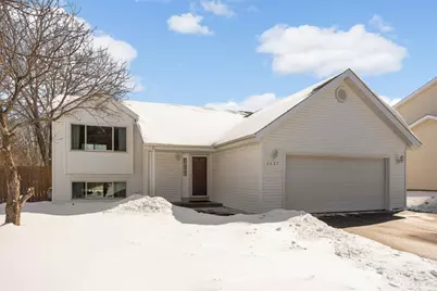 2427 Henslow Avenue N, Oakdale, MN 55128 - Photo 1