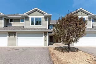 814 Pinnacle Path, Mankato, MN 56001 - Photo 2