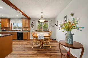 296 Logan Ave E, West Saint Paul, MN 55118 - Photo 8