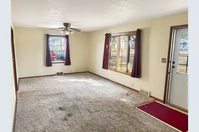 506 E 2nd Street N, Truman, MN 56088 - Photo 6