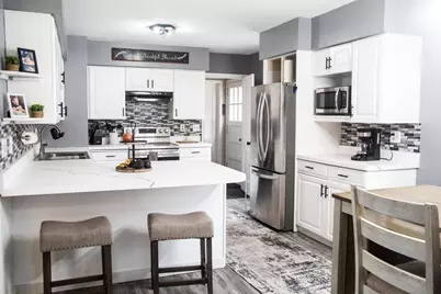 475 W 1st Street, Rush City, MN 55069 - Photo 6