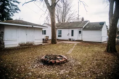 475 W 1st Street, Rush City, MN 55069 - Photo 4