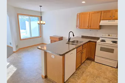 7462 Hinton Park Avenue S, Cottage Grove, MN 55016 - Photo 10