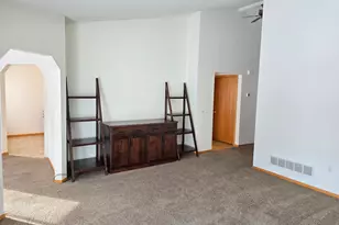 7462 Hinton Park Ave S, Cottage Grove, MN 55016 - Photo 14