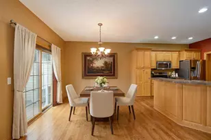 10106 Chestnut Cir N, Brooklyn Park, MN 55443 - Photo 6