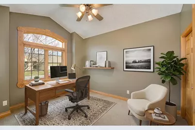 10106 Chestnut Circle N, Brooklyn Park, MN 55443 - Photo 14