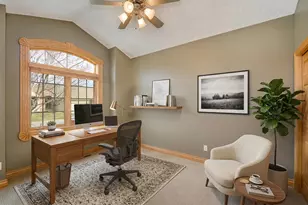 10106 Chestnut Cir N, Brooklyn Park, MN 55443 - Photo 14