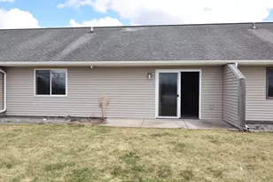 687 County Road 1 SW, Baudette, MN 56623 - Photo 2