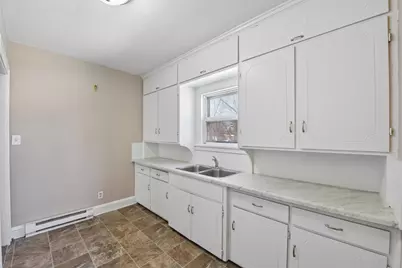 1237 5th Street E, Saint Paul, MN 55106 - Photo 12