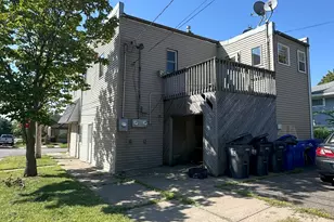 1237 5th St E, Saint Paul, MN 55106 - Photo 2