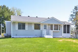 215 Keith Rd, Circle Pines, MN 55014 - Photo 4