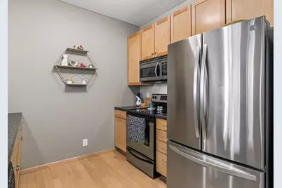 512 W 84th Street, Bloomington, MN 55420 - Photo 8