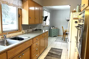 1304 S State St, Fairmont, MN 56031 - Photo 6