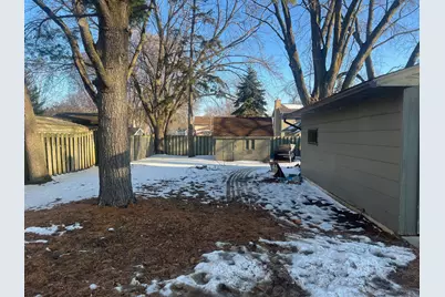 423 E 2nd Street, Litchfield, MN 55355 - Photo 22