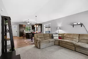 1233 Fern St S, Cambridge, MN 55008 - Photo 4