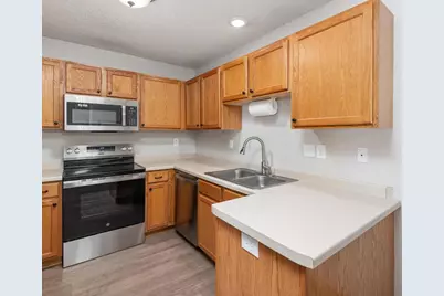 905 Serenity Circle, Norwood Young America, MN 55397 - Photo 12