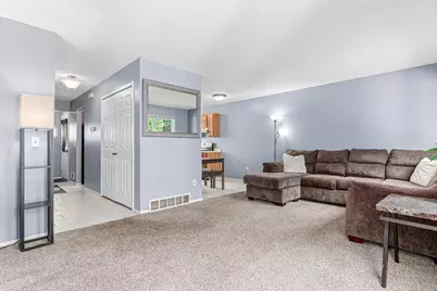 10658 Hummingbird Street NW, Coon Rapids, MN 55433 - Photo 12