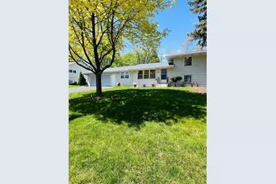 7447 Cloman Way, Inver Grove Heights, MN 55076 - Photo 2
