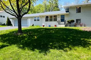 7447 Cloman Way, Inver Grove Heights, MN 55076 - Photo 2