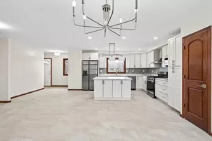 8328 Johnson Cir, Bloomington, MN 55437 - Photo 10