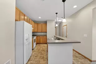 290 Emory Ln SE, Rochester, MN 55904 - Photo 12