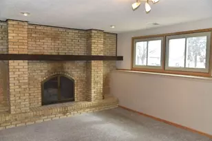 242 Stephen Ct, Chaska, MN 55318 - Photo 14