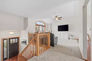 2218 Chase Dr, Faribault, MN 55021 - Photo 6