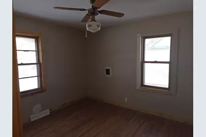 918 Plainview Lane, Albert Lea, MN 56007 - Photo 6