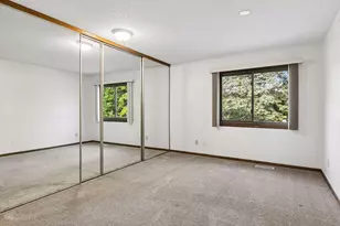 7101 Robinwood, Woodbury, MN 55125 - Photo 18