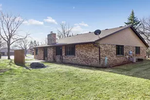 7101 Robinwood, Woodbury, MN 55125 - Photo 26