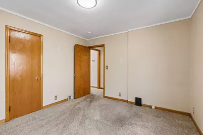 320 9th Avenue N, South Saint Paul, MN 55075 - Photo 16