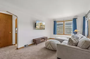 320 9th Ave N, South Saint Paul, MN 55075 - Photo 4