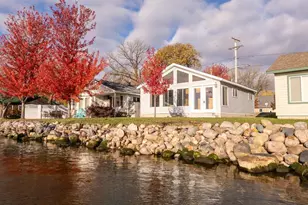 23355 N Lake Shore Dr, Glenwood, MN 56334 - Photo 4