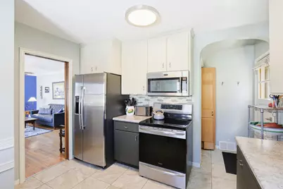 948 Nevada Avenue W, Saint Paul, MN 55117 - Photo 10