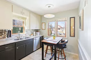 948 Nevada Ave W, Saint Paul, MN 55117 - Photo 8