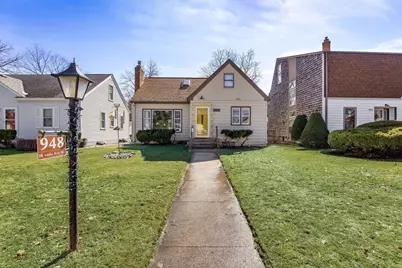 948 Nevada Avenue W, Saint Paul, MN 55117 - Photo 1