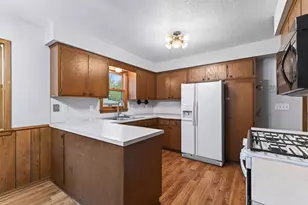 436 21st Ave S, South Saint Paul, MN 55075 - Photo 6
