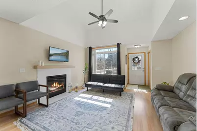 8706 Quarry Ridge Lane #D, Woodbury, MN 55125 - Photo 6