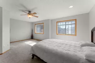 8706 Quarry Ridge Ln, Woodbury, MN 55125 - Photo 24