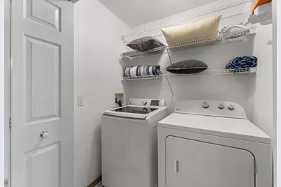 8706 Quarry Ridge Lane #D, Woodbury, MN 55125 - Photo 38